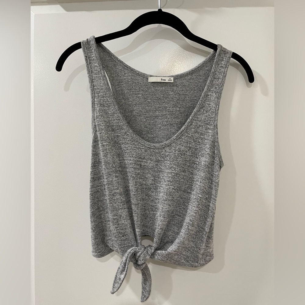 Aritzia Wilfred Free Tank